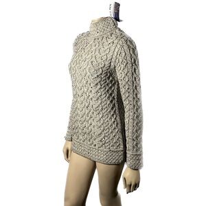 NWT Aran Mor Ireland 100% Merino Cable Knit Sweater